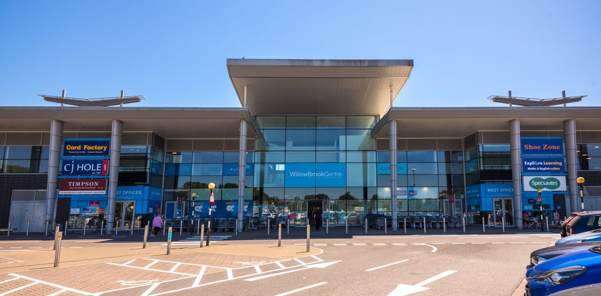 Vinyl graphic signage for the WillowBrook Centre by Voodoo