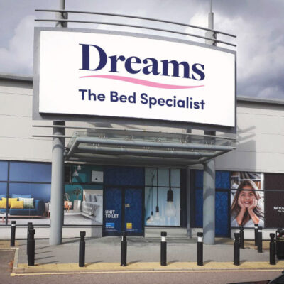 Flexible face sign for Dreams in a retail park