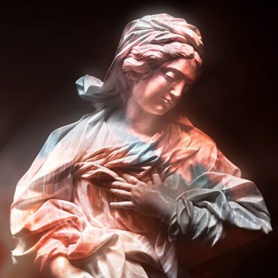 Projection mapping onto a statue